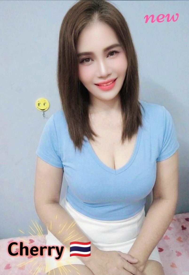 Cherry — therapist at Summer