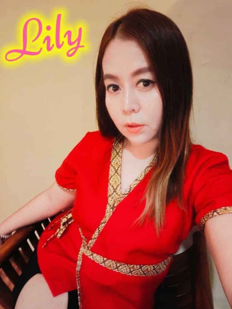 Lily — therapist at Yin Mak Mak Thai Massage